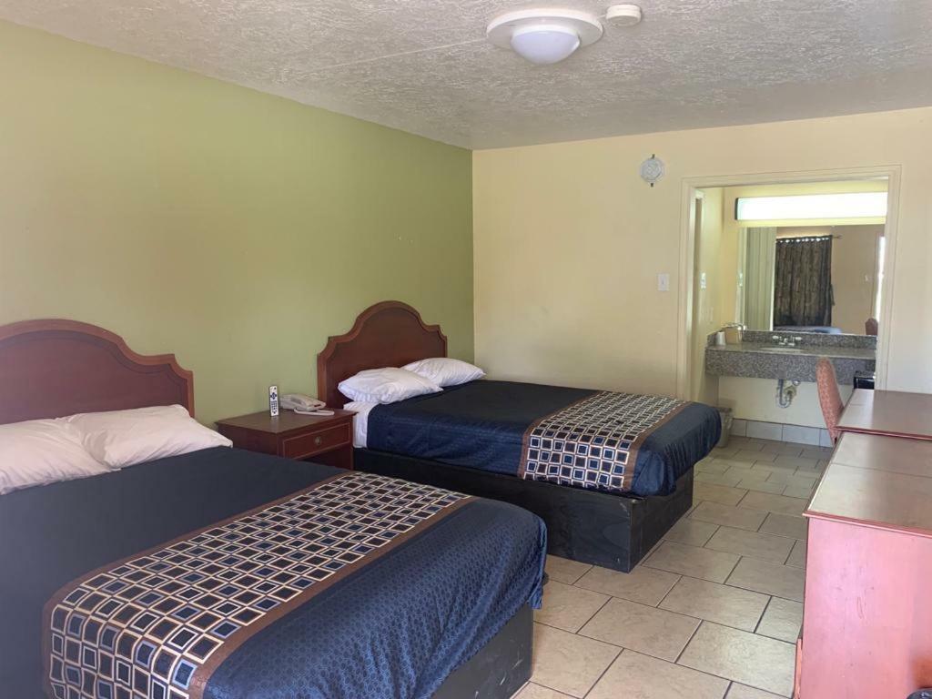 Texas Inn ボーモント エクステリア 写真